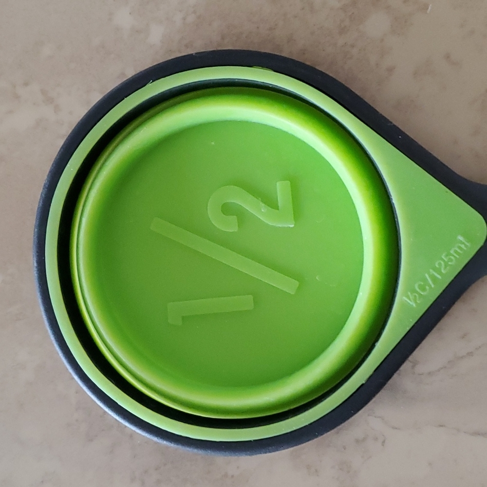 Collapsible Measuring Cup Set - Picture 6 of 7